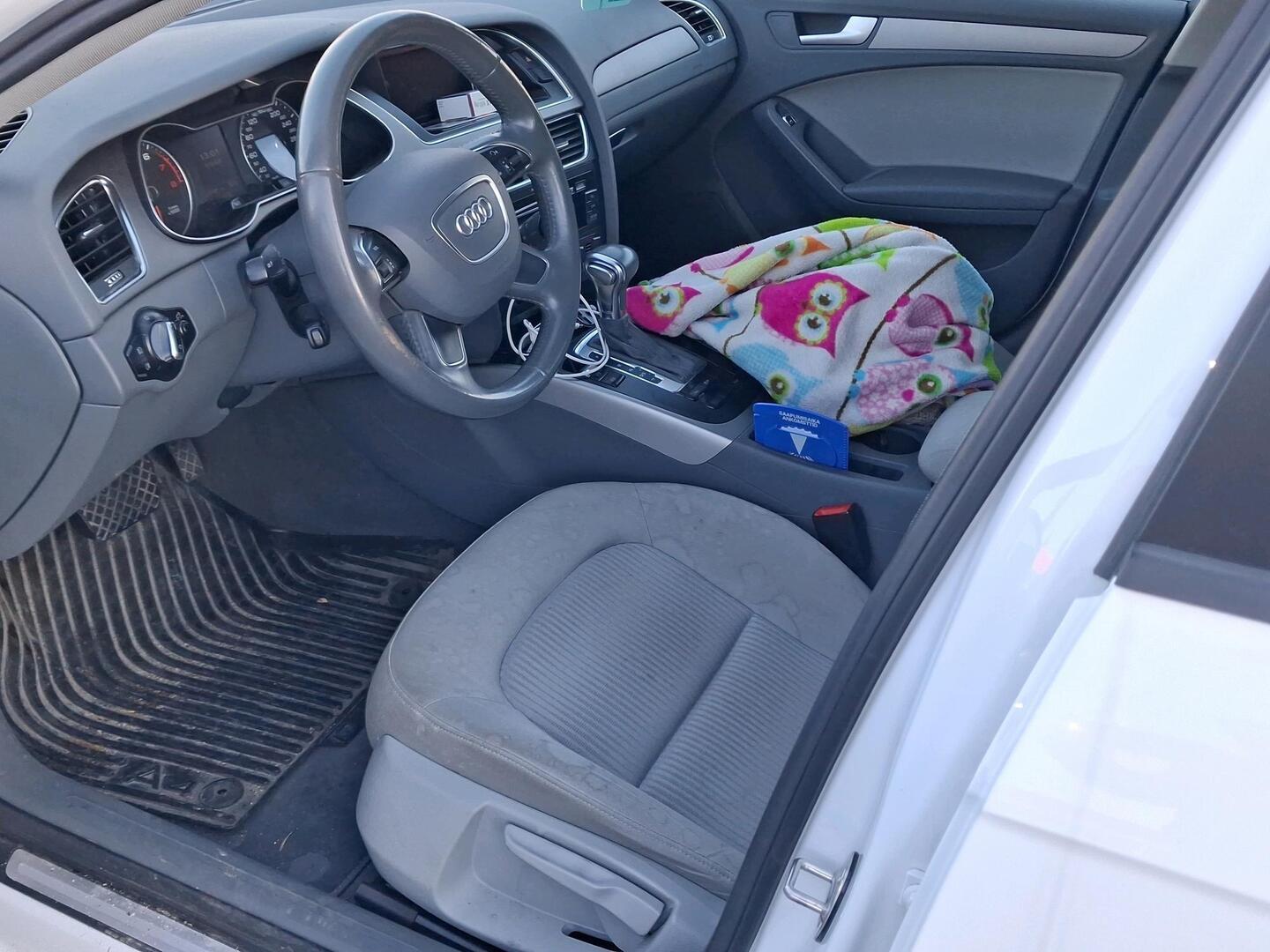 Audi A4 2013, bild 3/3
