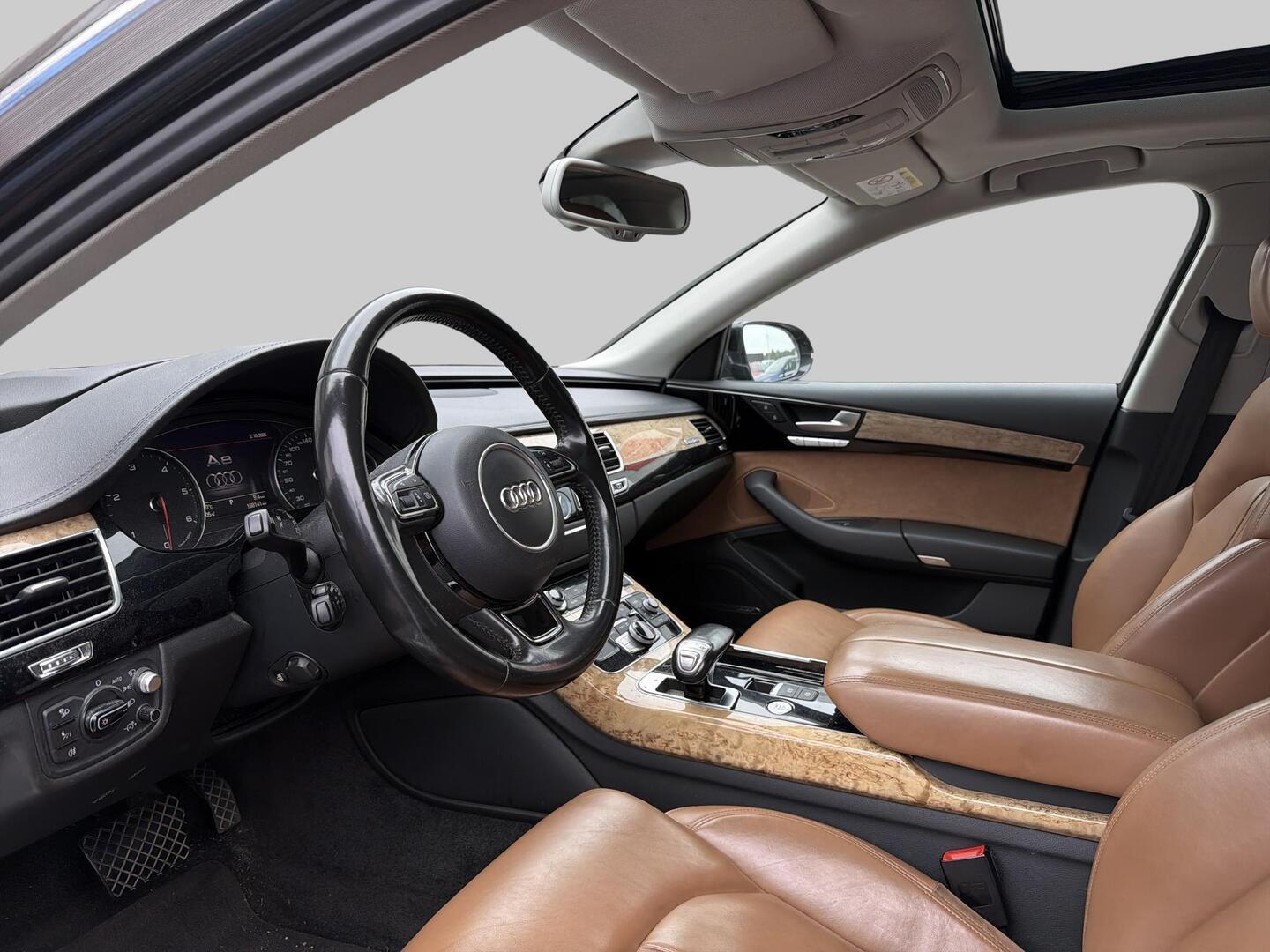 Audi A8 2016, bild 3/3