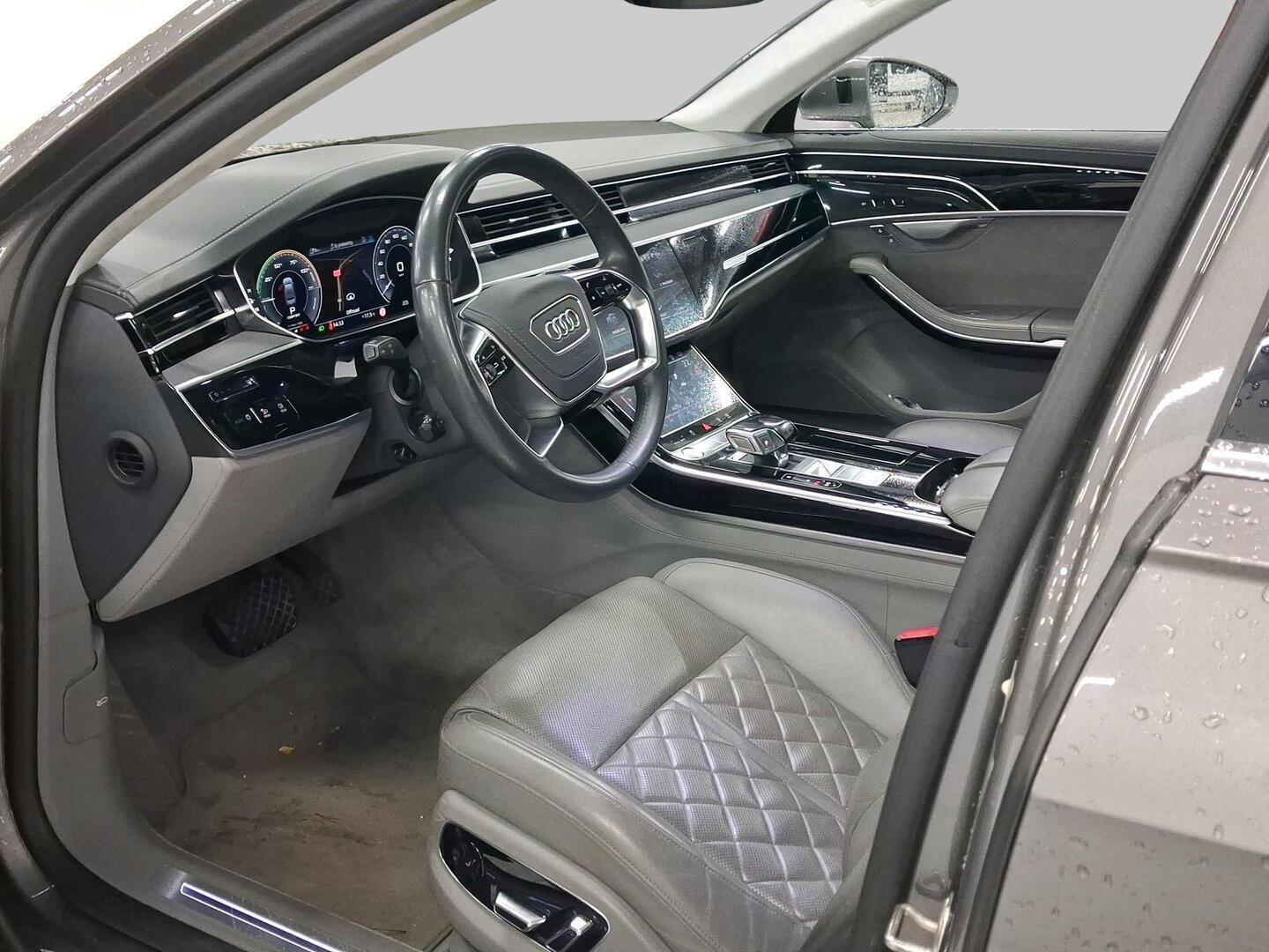 Audi A8 2020, bild 3/3