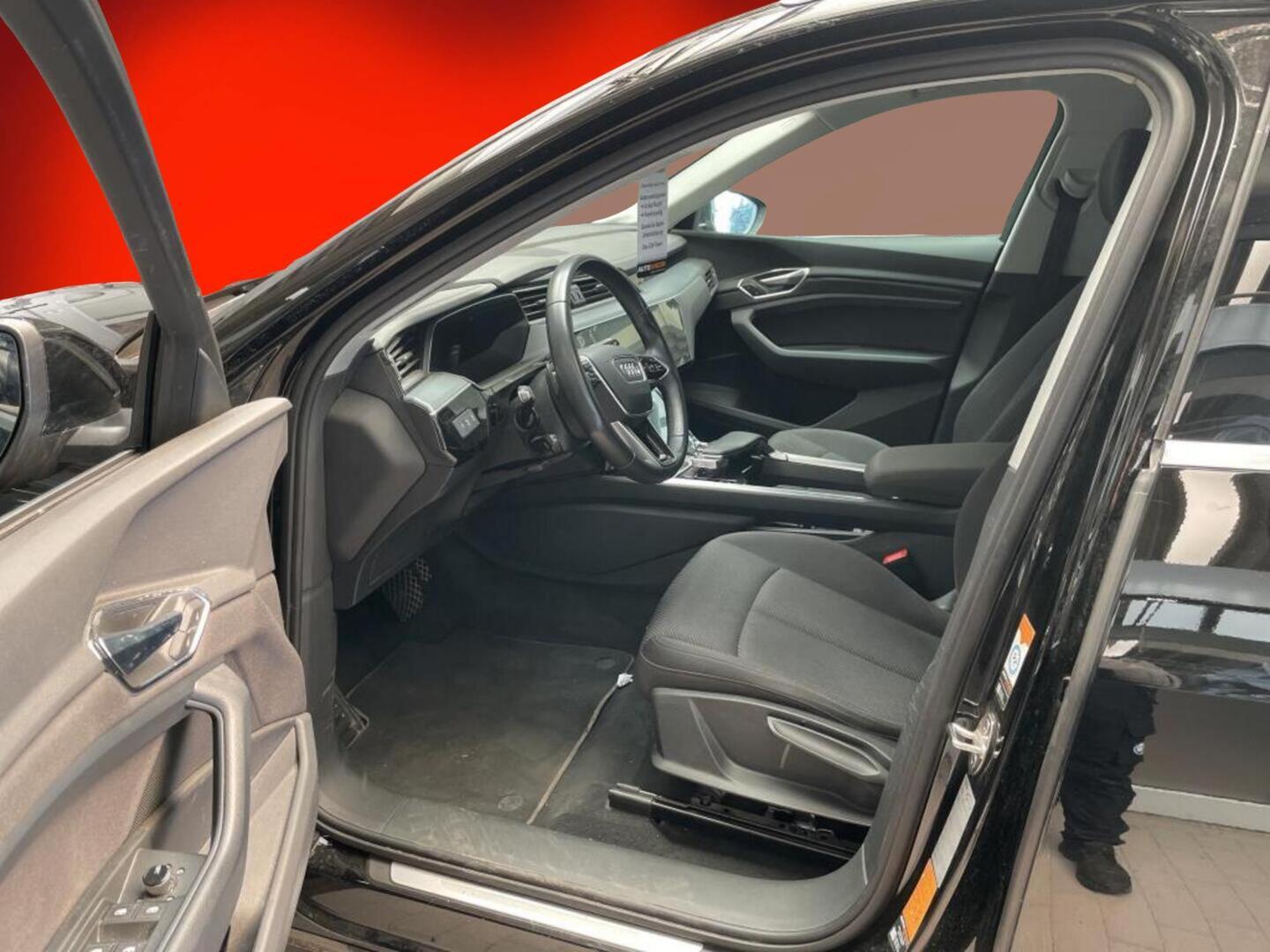 Audi e-tron Quattro 55 300kW 2023, kuva 3/7