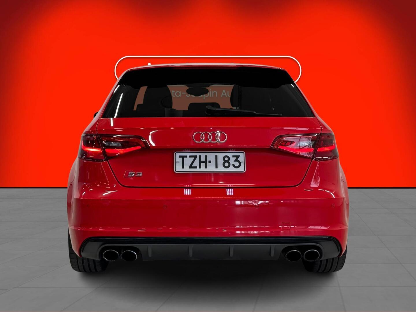 Audi S3 2014, photo 6/29