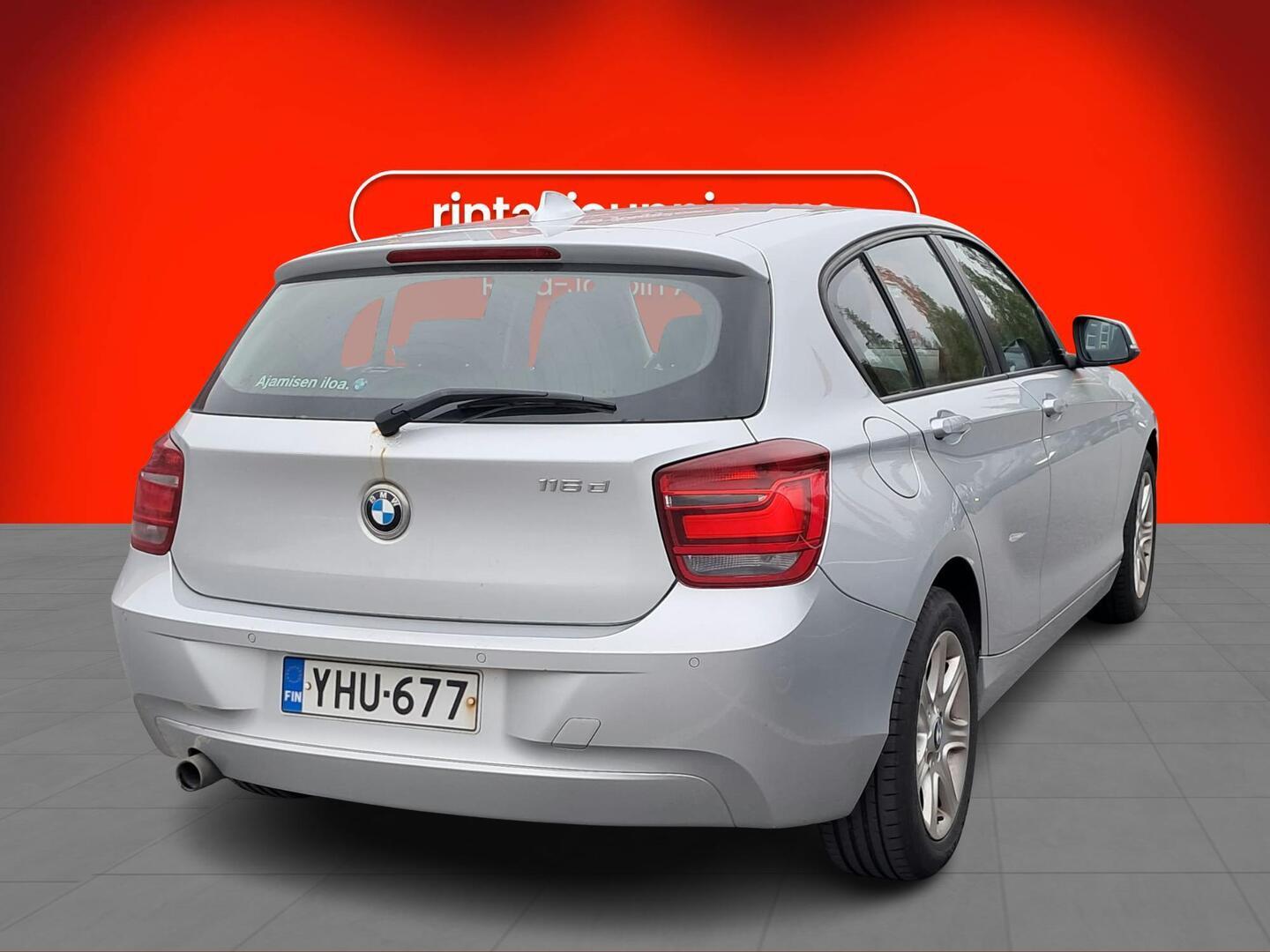BMW 116 F20 TwinPower Turbo Business 2011, kuva 2/3