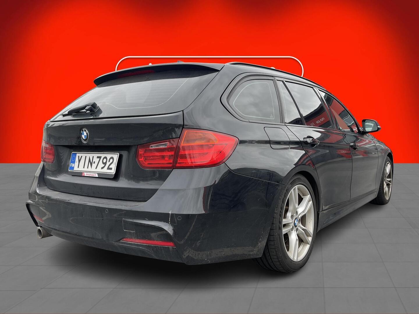 BMW 318 2014, photo 2/3