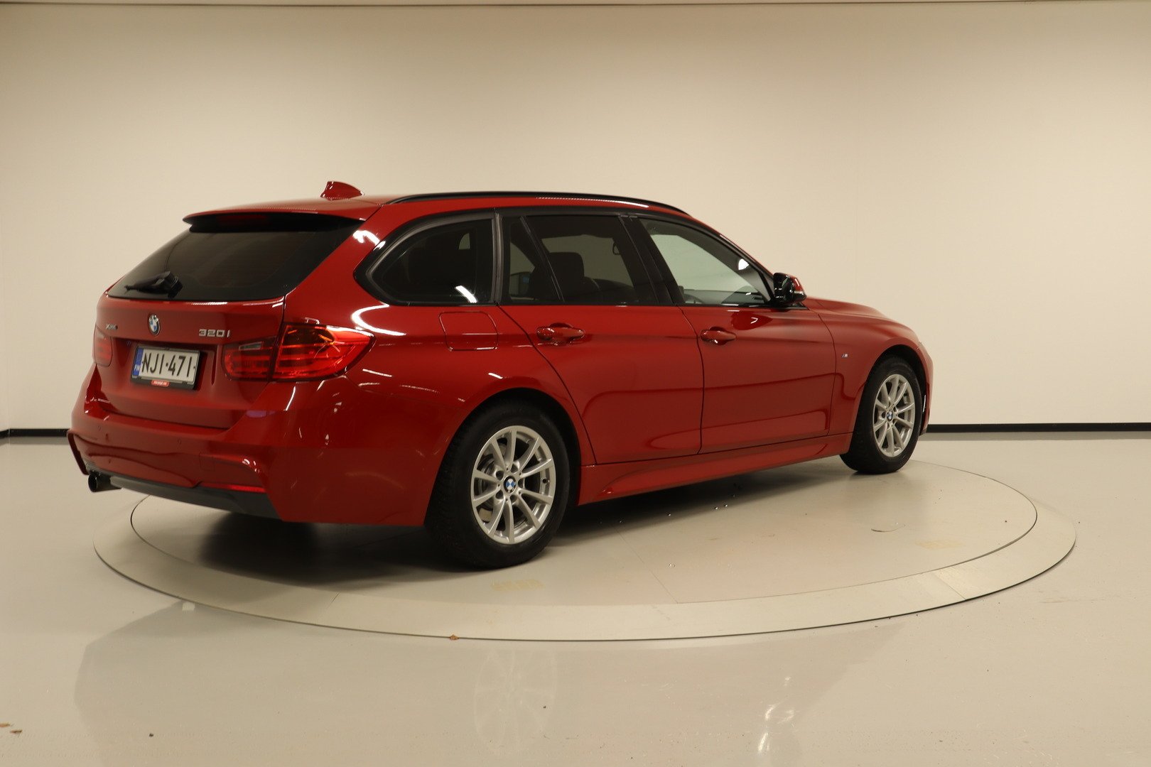 BMW 320 2014, kuva 5/20