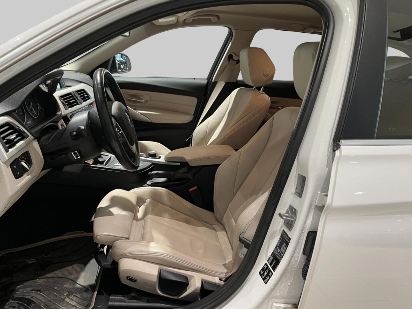 BMW 320 2017, kuva 3/3
