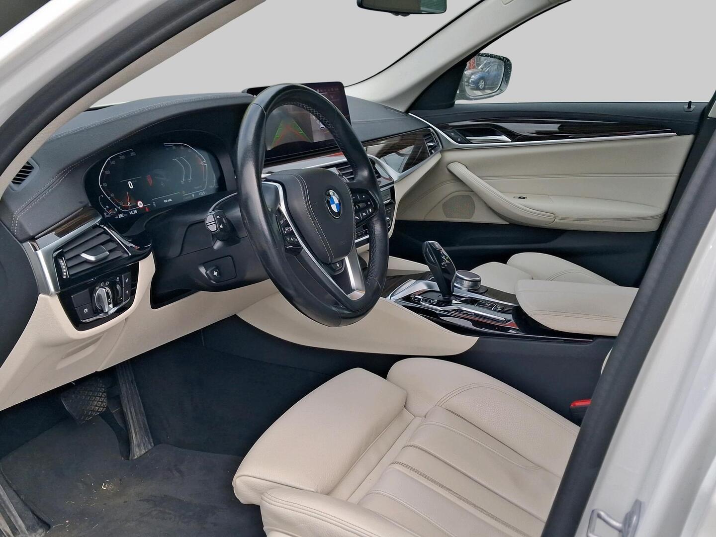 BMW 520 G31 Touring 520d A xDrive MHEV 2021, kuva 3/3