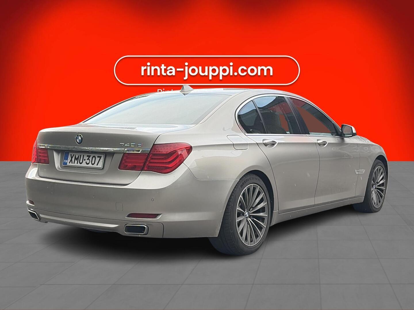 BMW 740 A F01 Sedan 2011, kuva 2/3