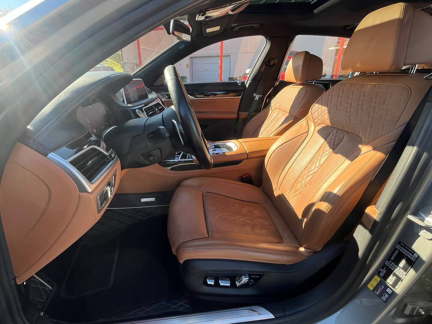 BMW 745 G12 Sedan 745Le A xDrive 2020, kuva 2/4