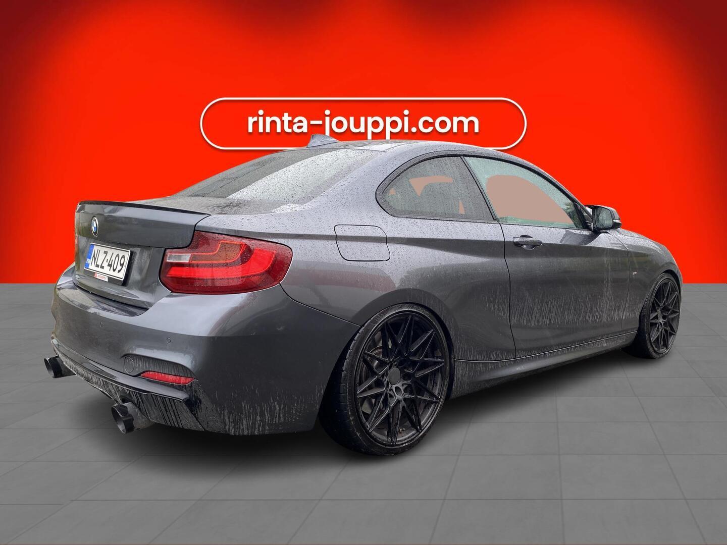 BMW M235i F22 Coupe A xDrive 2014, kuva 2/4