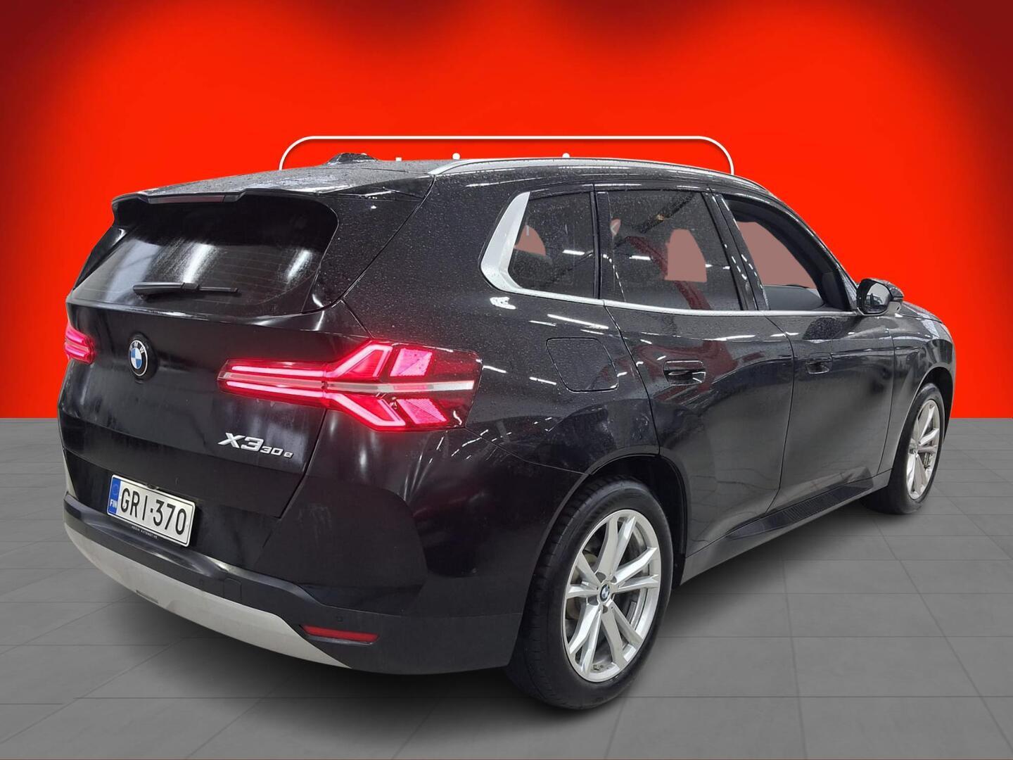 BMW X3 G45 30e xDrive A Charged Edition 2025, photo 2/3