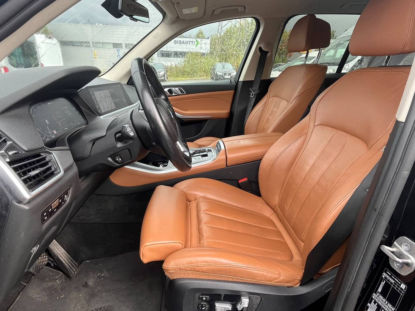 BMW X5 G05 xDrive45e A Charged Edition 2021, kuva 2/3