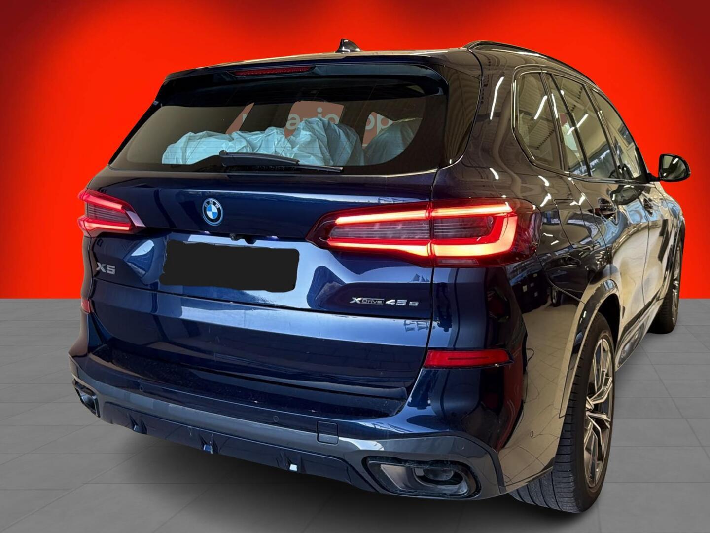 BMW X5 2022, kuva 2/3