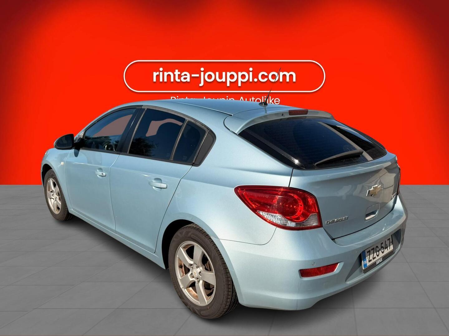 Chevrolet Cruze 5-ov LT 1,6 91kW MT5 2013, kuva 2/3