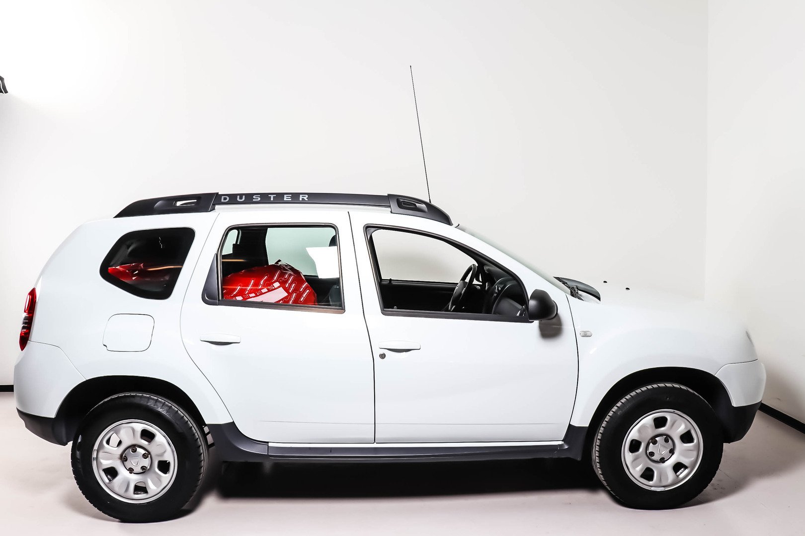 Dacia Duster dCi 110 S&S 4x4 Laureate 2016, kuva 6/19