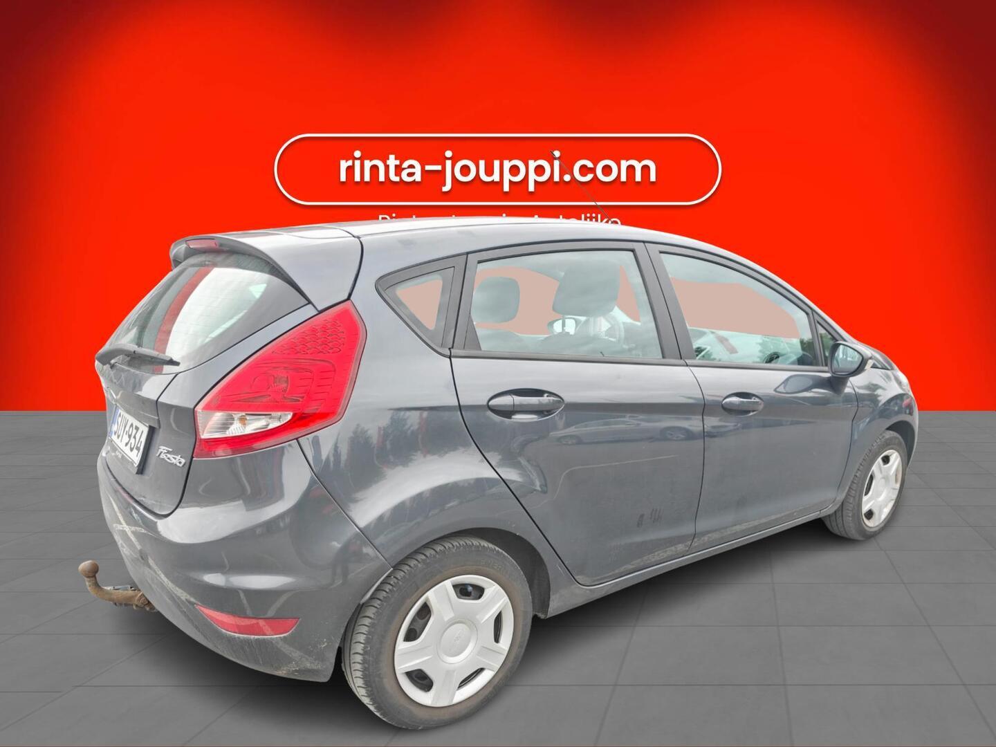 Ford Fiesta 1,25 82 hv Trend M5 5-ovinen 2010, kuva 2/19