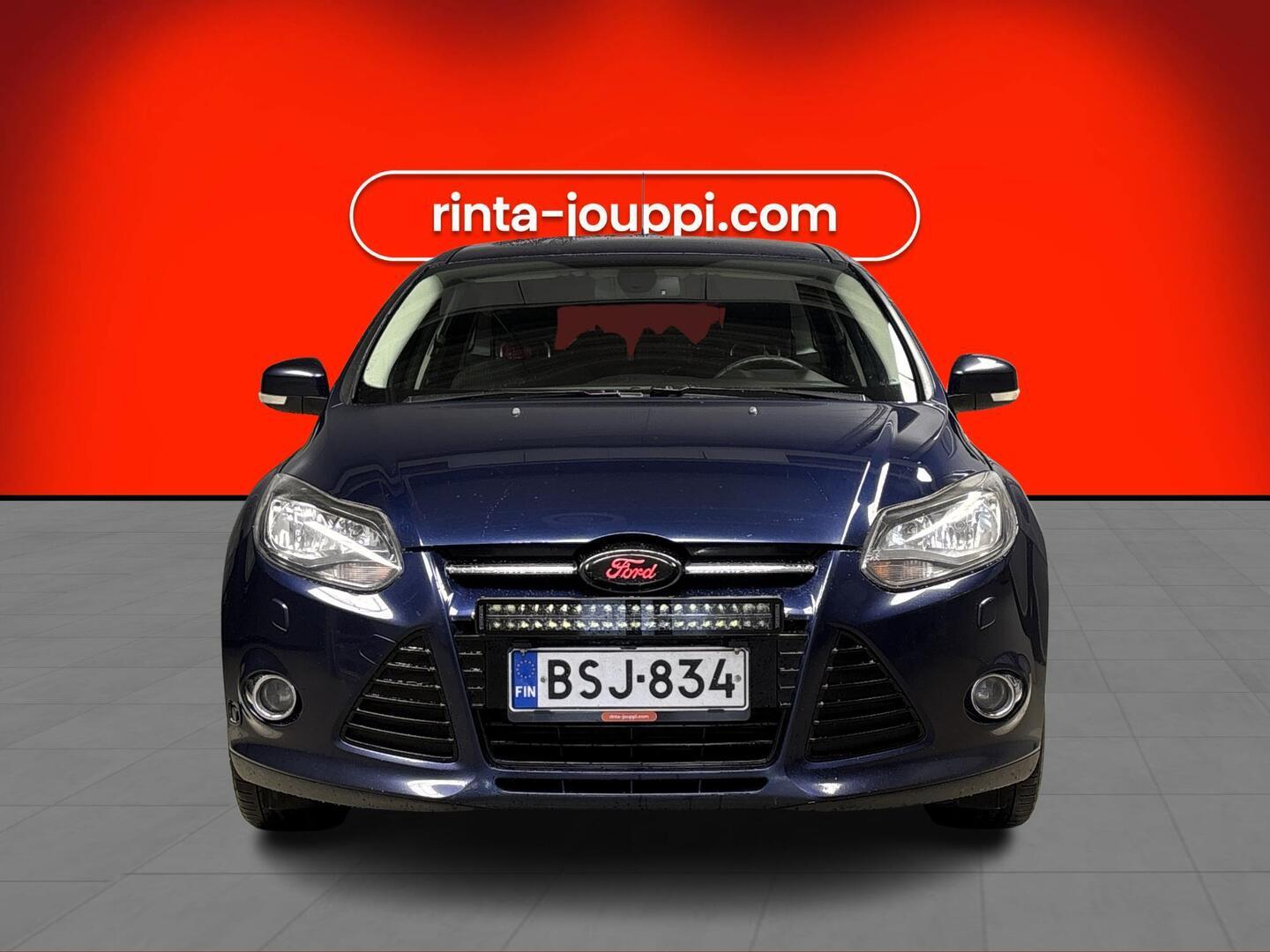 Ford Focus 2012, photo 2/3