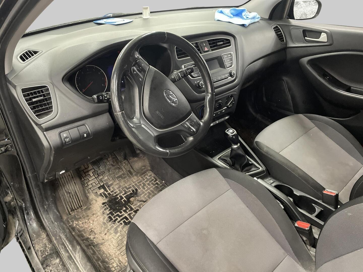 Hyundai i20 1,2 MPI 75 hv 5MT Fresh 2020, kuva 3/3