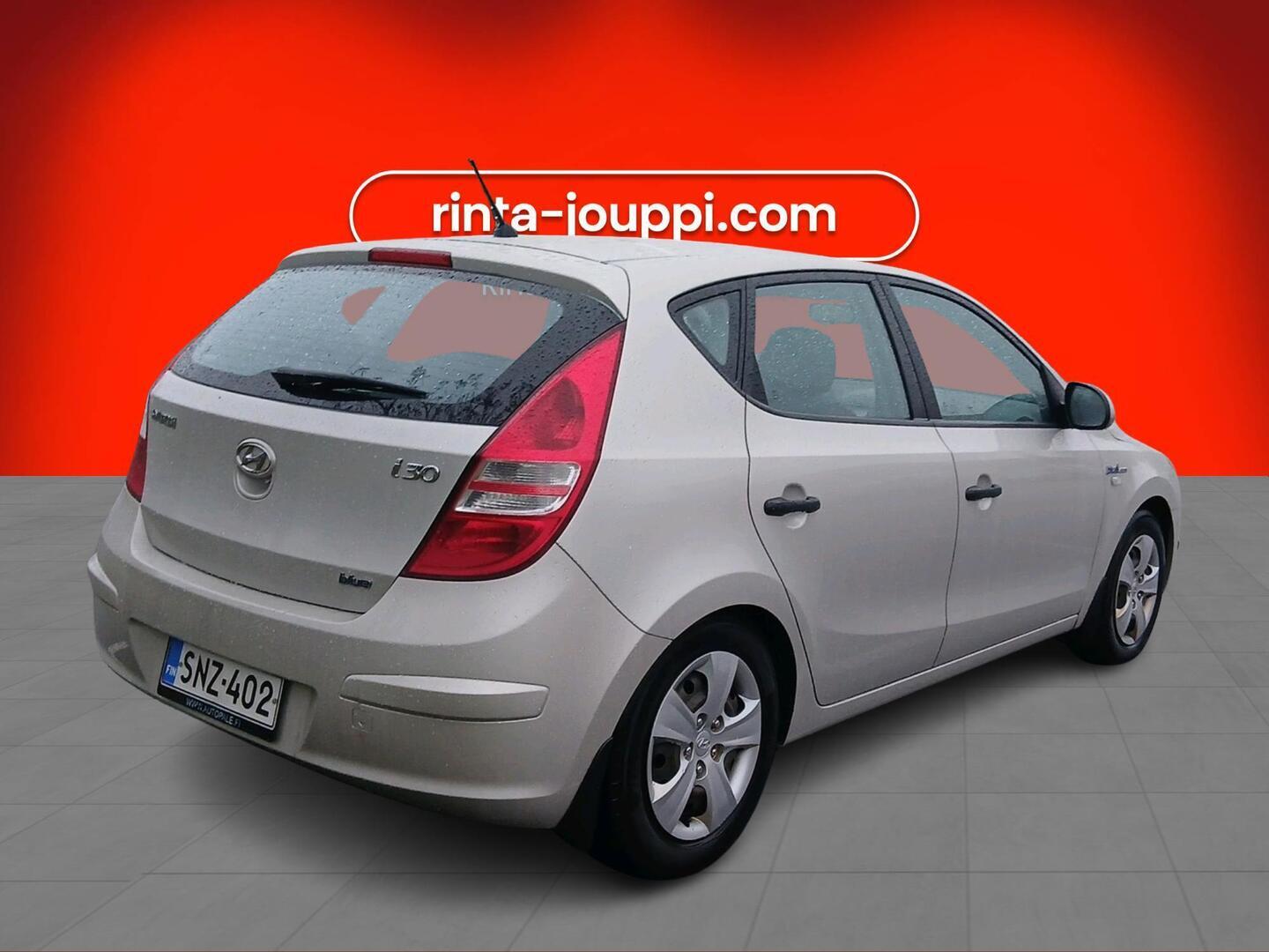 Hyundai i30 5d 1,4 CVVT 5MT ISG Classic 2010, bild 2/3