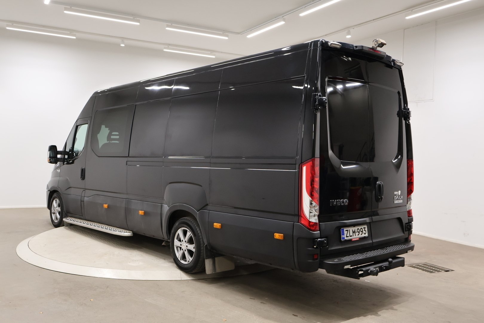Iveco Daily 35S18 Jatko-ohjaamo 3.0 A 2017, kuva 6/23
