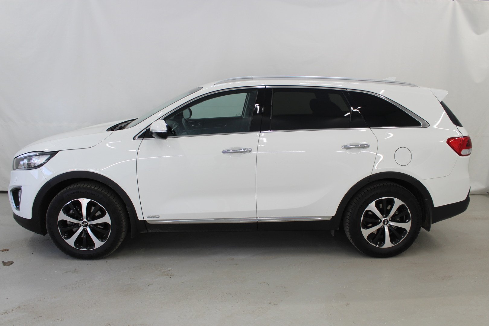 Kia Sorento 2,2 CRDi AWD Business A/T 5P 2015, kuva 5/23