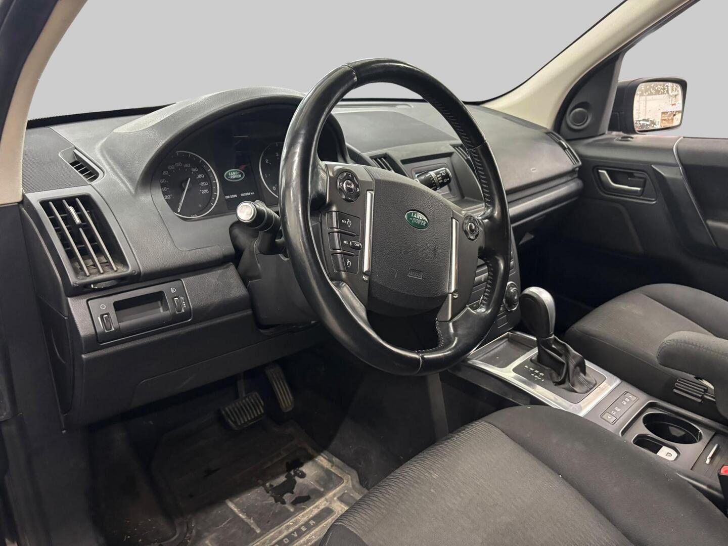 Land Rover Freelander 2013, photo 3/3
