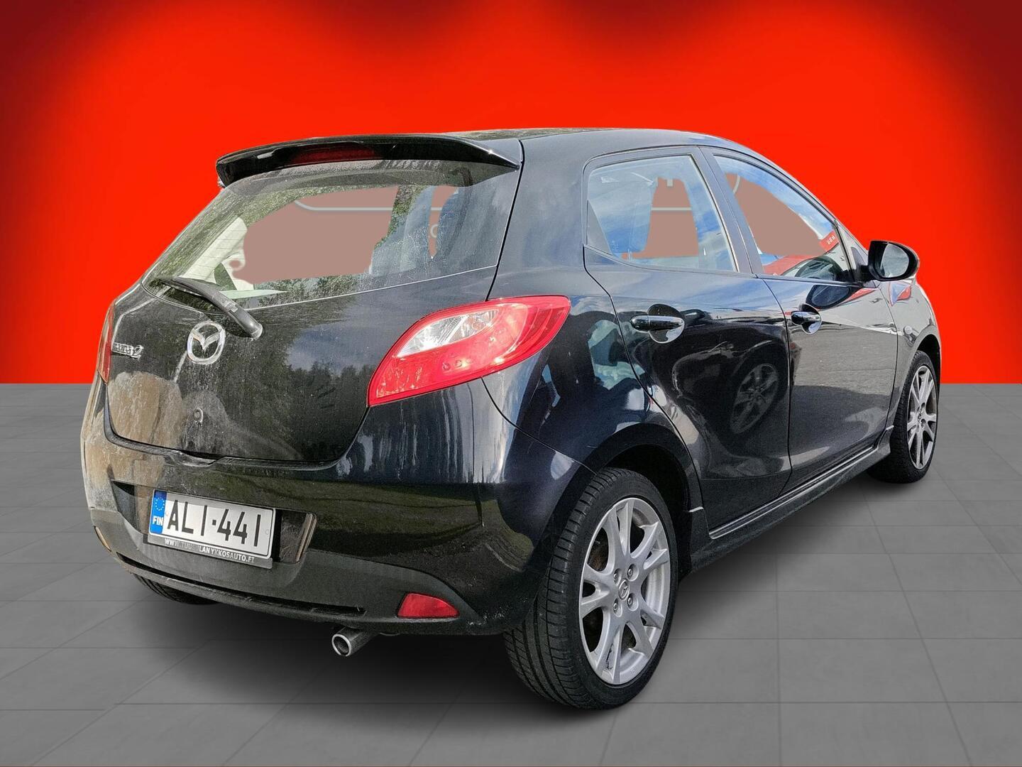Mazda 2 1,5 Sport 5MT 5ov Z05 2008, photo 2/3