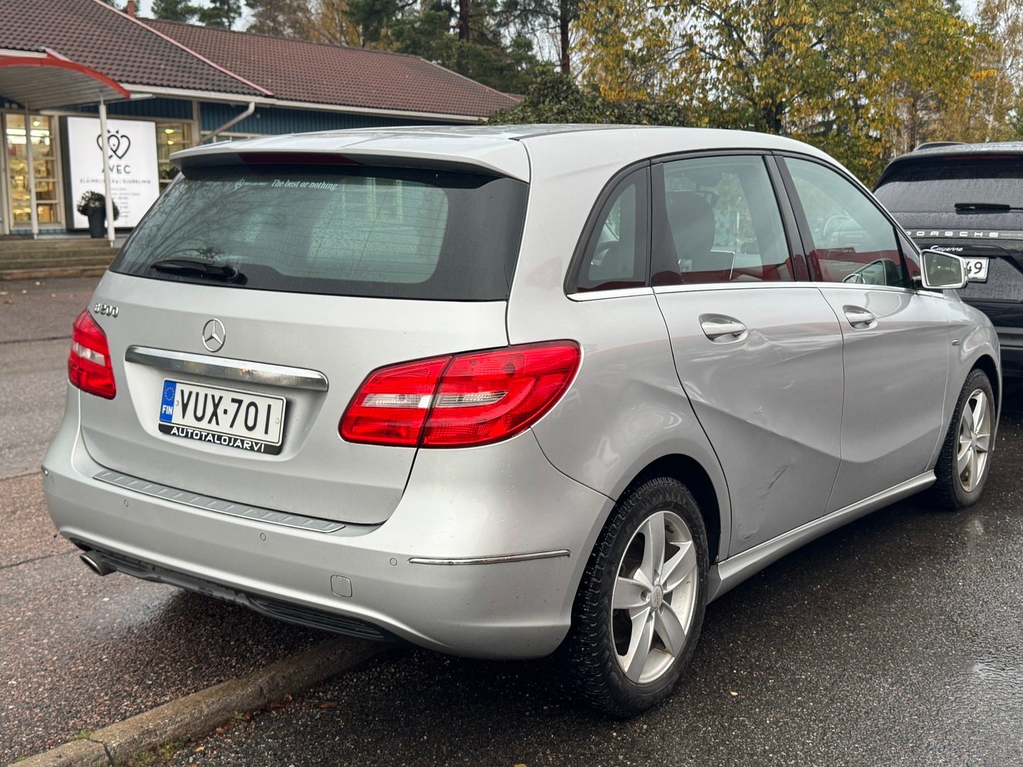 Mercedes-Benz B 2012, photo 2/3