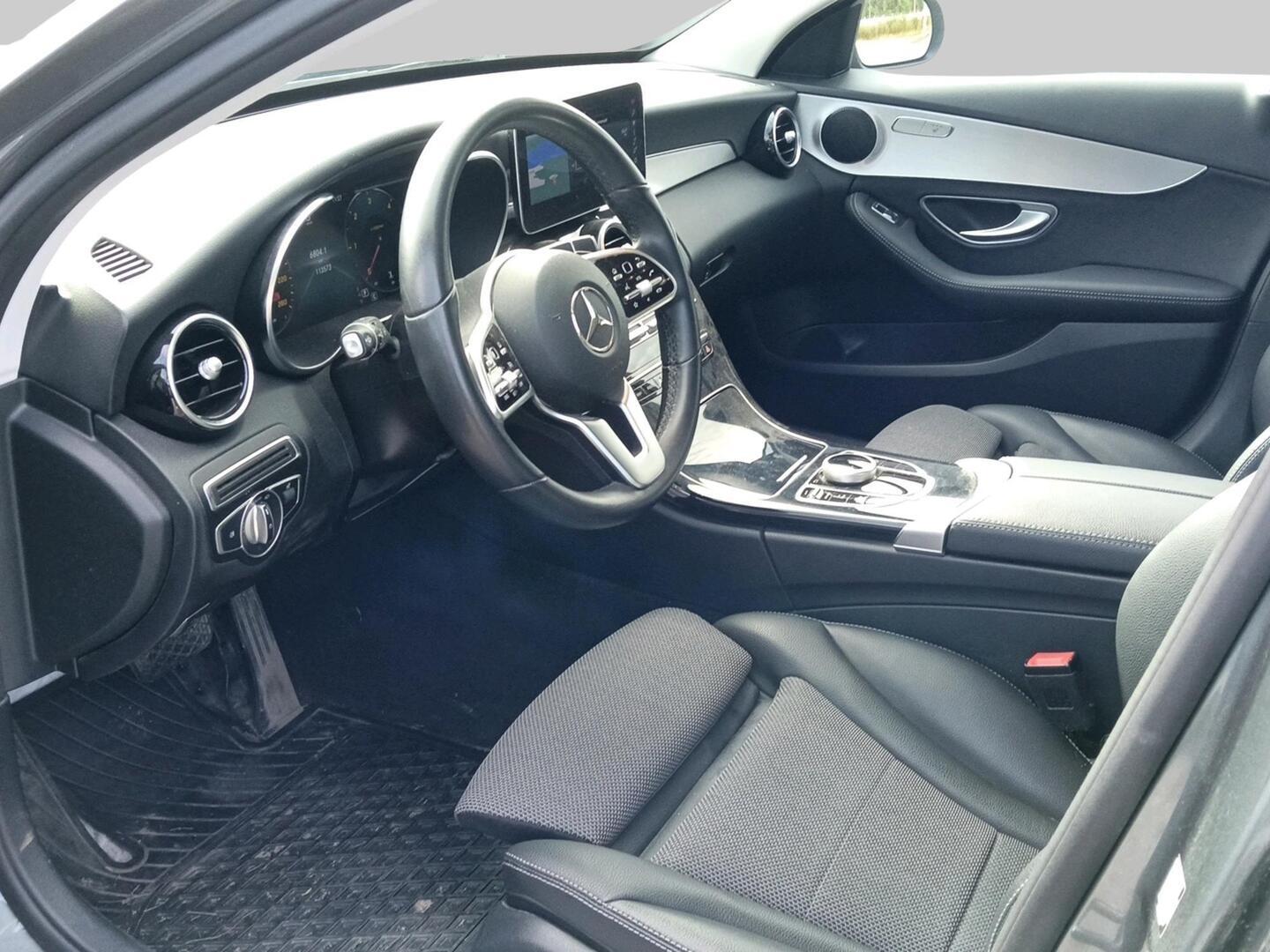 Mercedes-Benz C 2019, photo 3/3