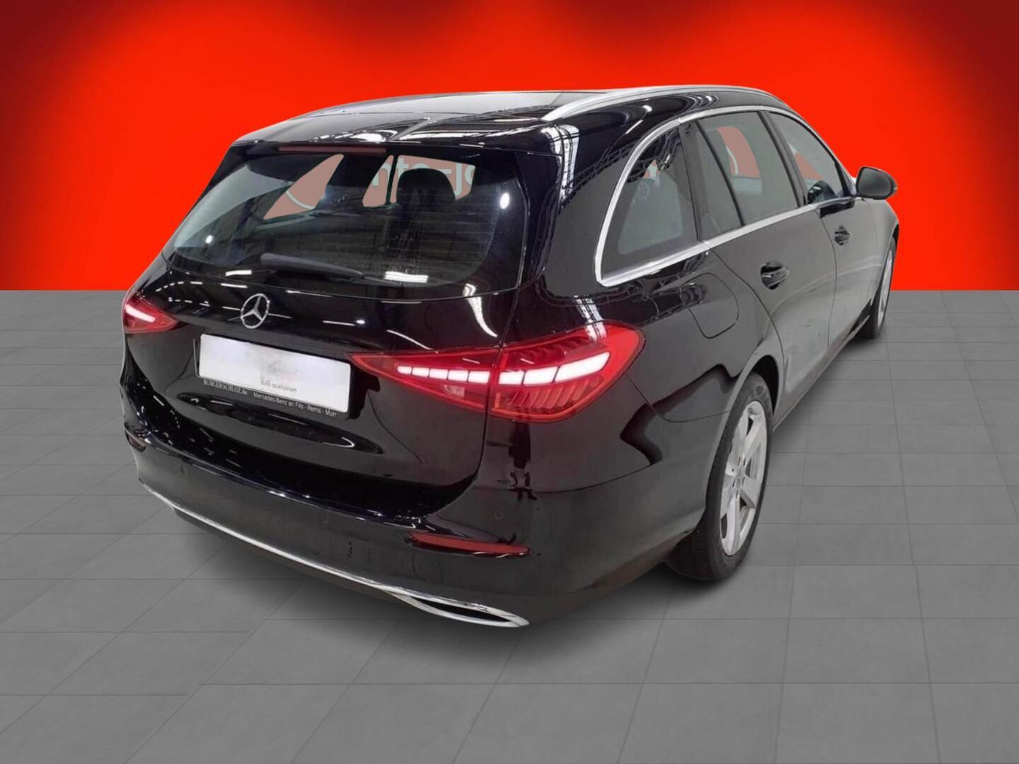 Mercedes-Benz C 300 T e Avantgarde 2023, kuva 2/3