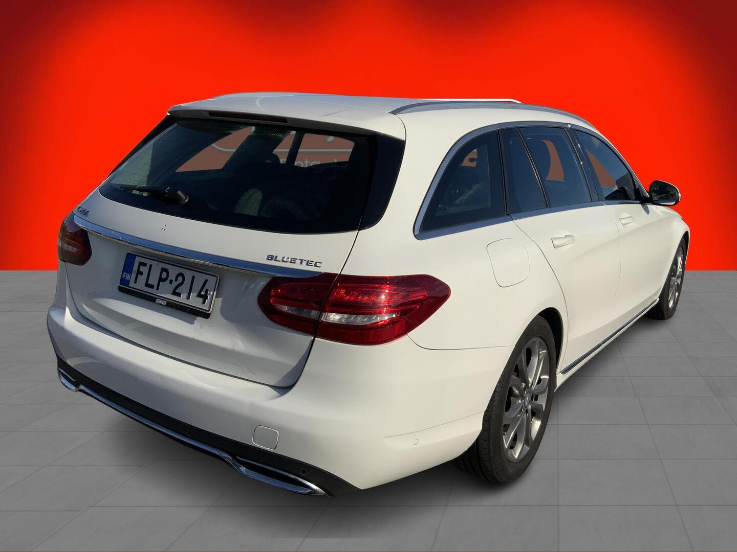 Mercedes-Benz C 2015, photo 2/3