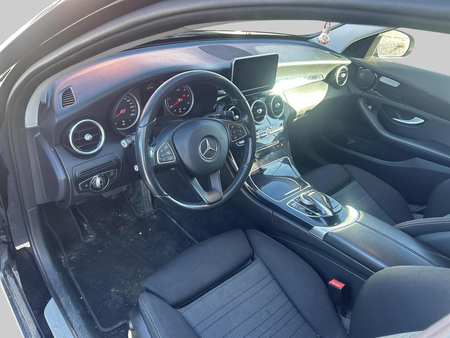 Mercedes-Benz C 2015, photo 3/3