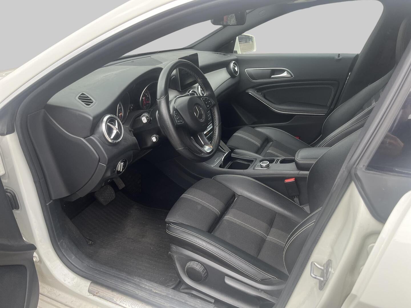 Mercedes-Benz CLA 180 A Premium Business 2018, kuva 3/3