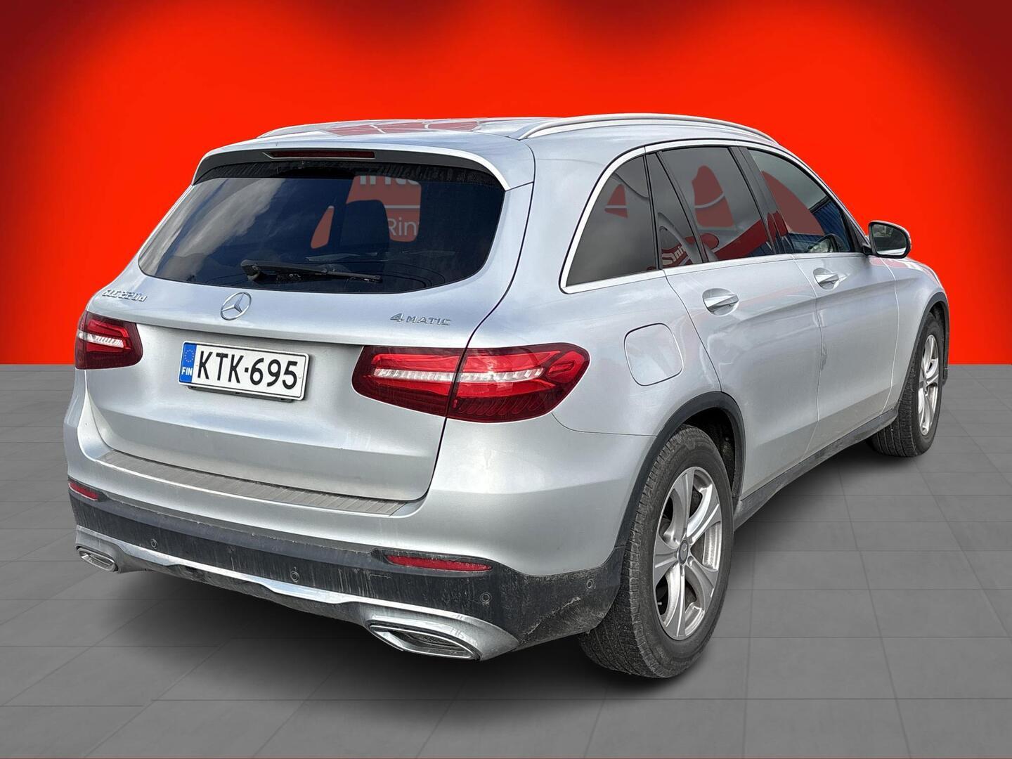 Mercedes-Benz GLC 2015, kuva 2/3