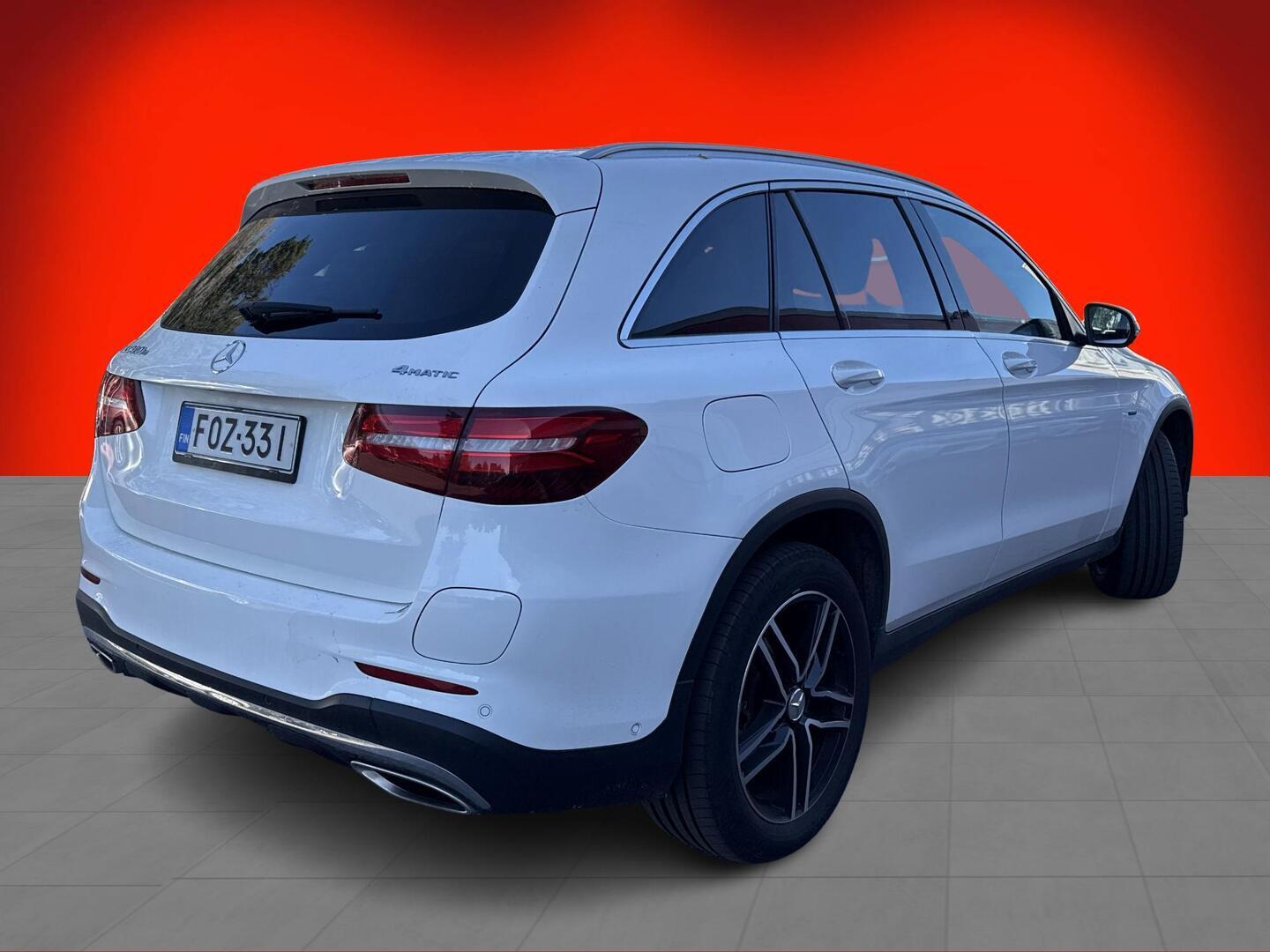 Mercedes-Benz GLC 2017, bild 2/3