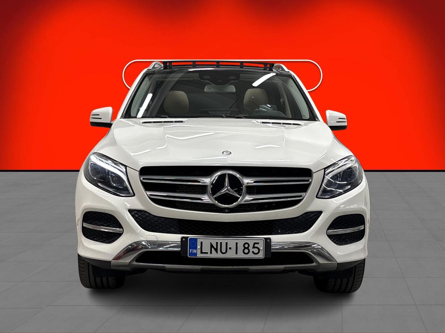 Mercedes-Benz GLE 500 e 4Matic 2017, photo 2/3