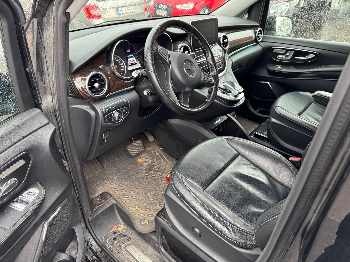 Mercedes-Benz V 2018, bild 3/4