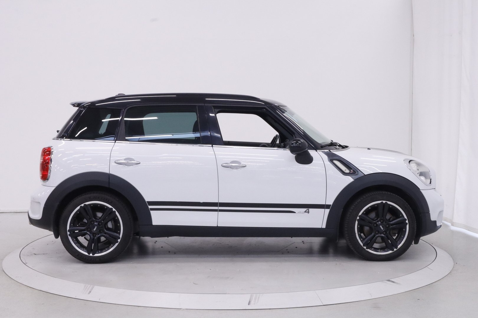 MINI Cooper S ALL4 R60 Countryman 2011, bild 4/26