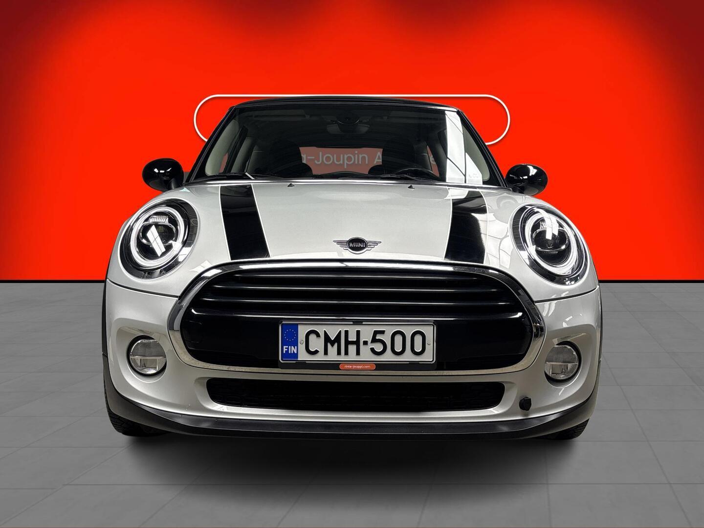 MINI Hatchback Cooper A Essential 2019, kuva 2/3