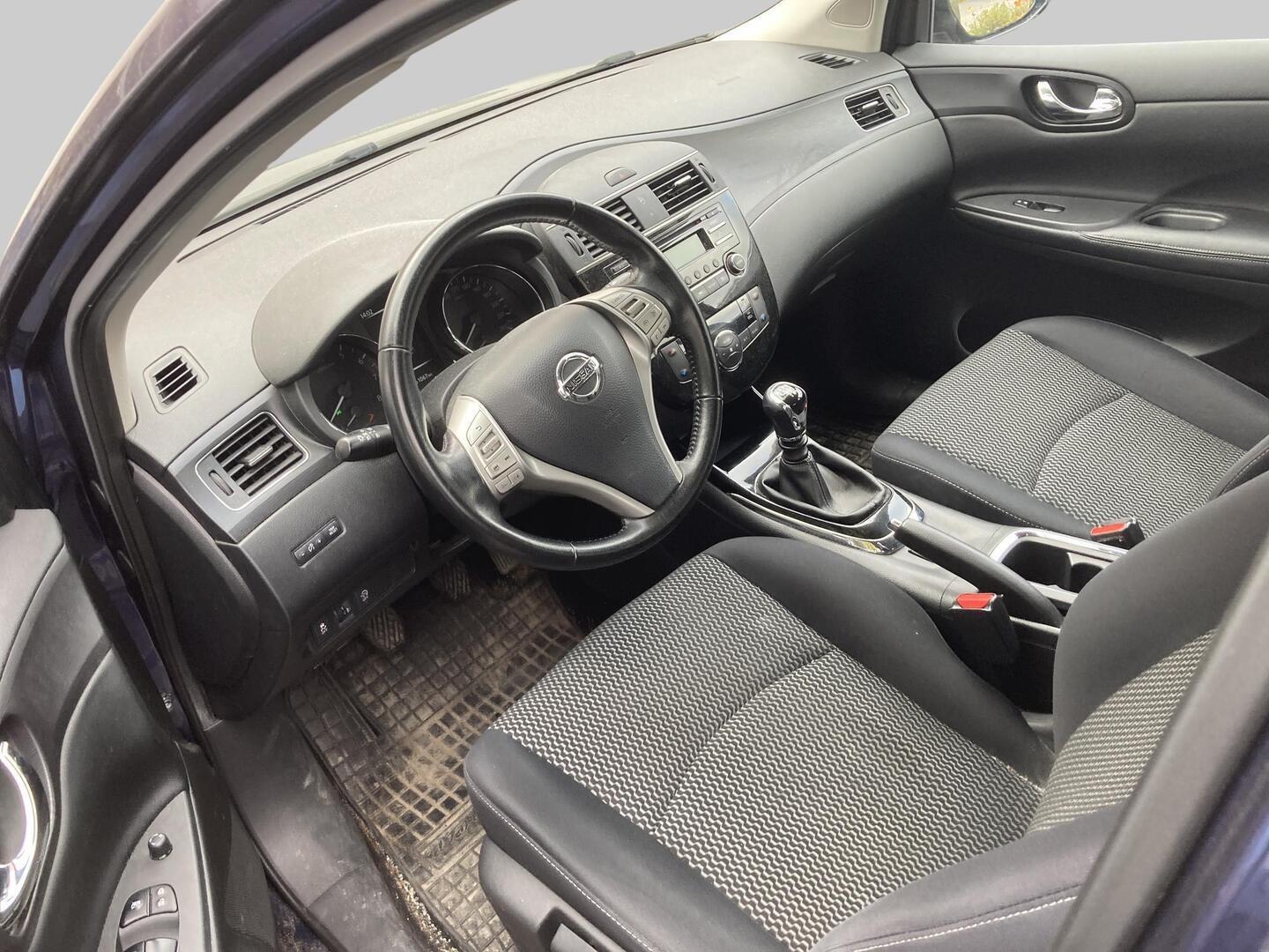 Nissan Pulsar DIG-T 115 Acenta 6M/T 2015, bild 3/3