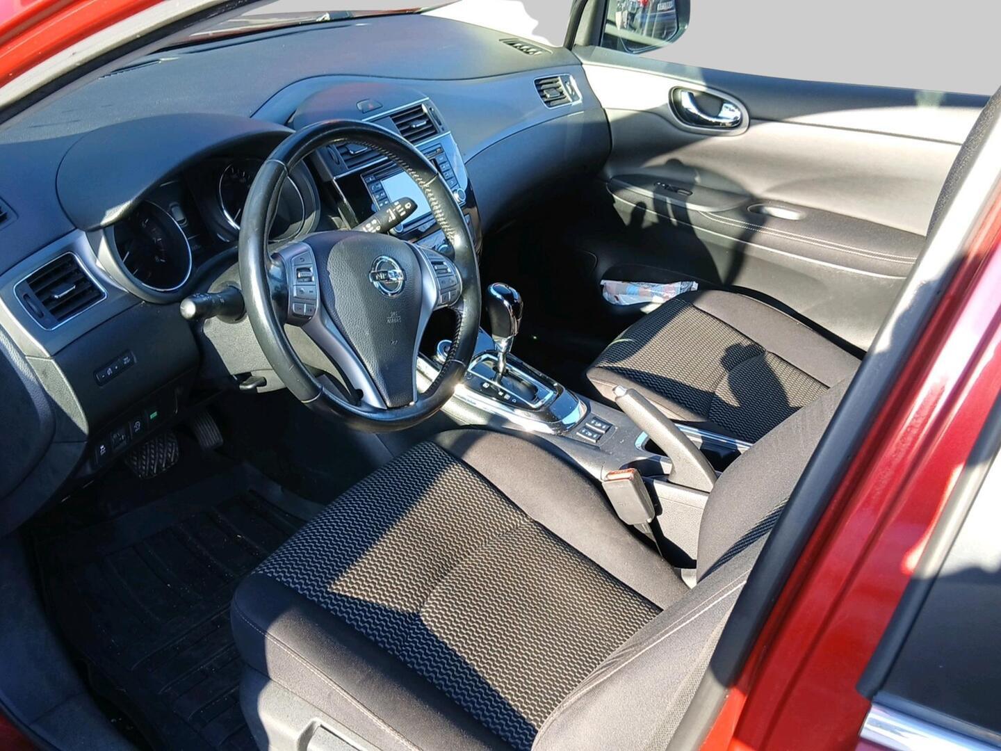 Nissan Pulsar 2016, bild 3/3