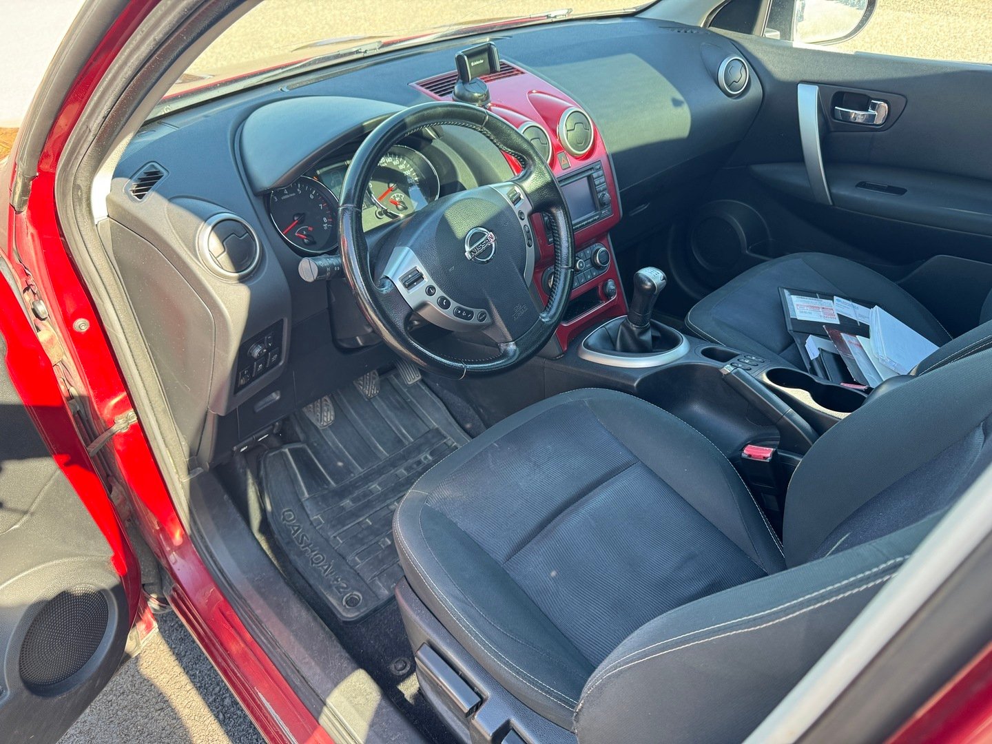 Nissan Qashqai+2 2011, photo 3/3