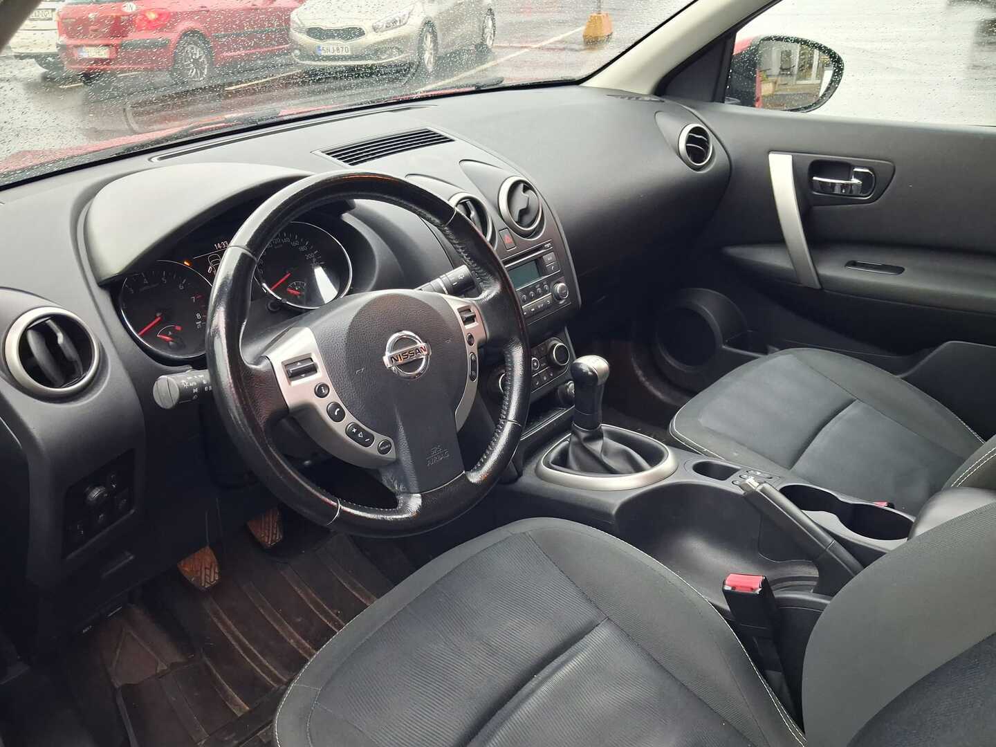 Nissan Qashqai 2011, kuva 3/4