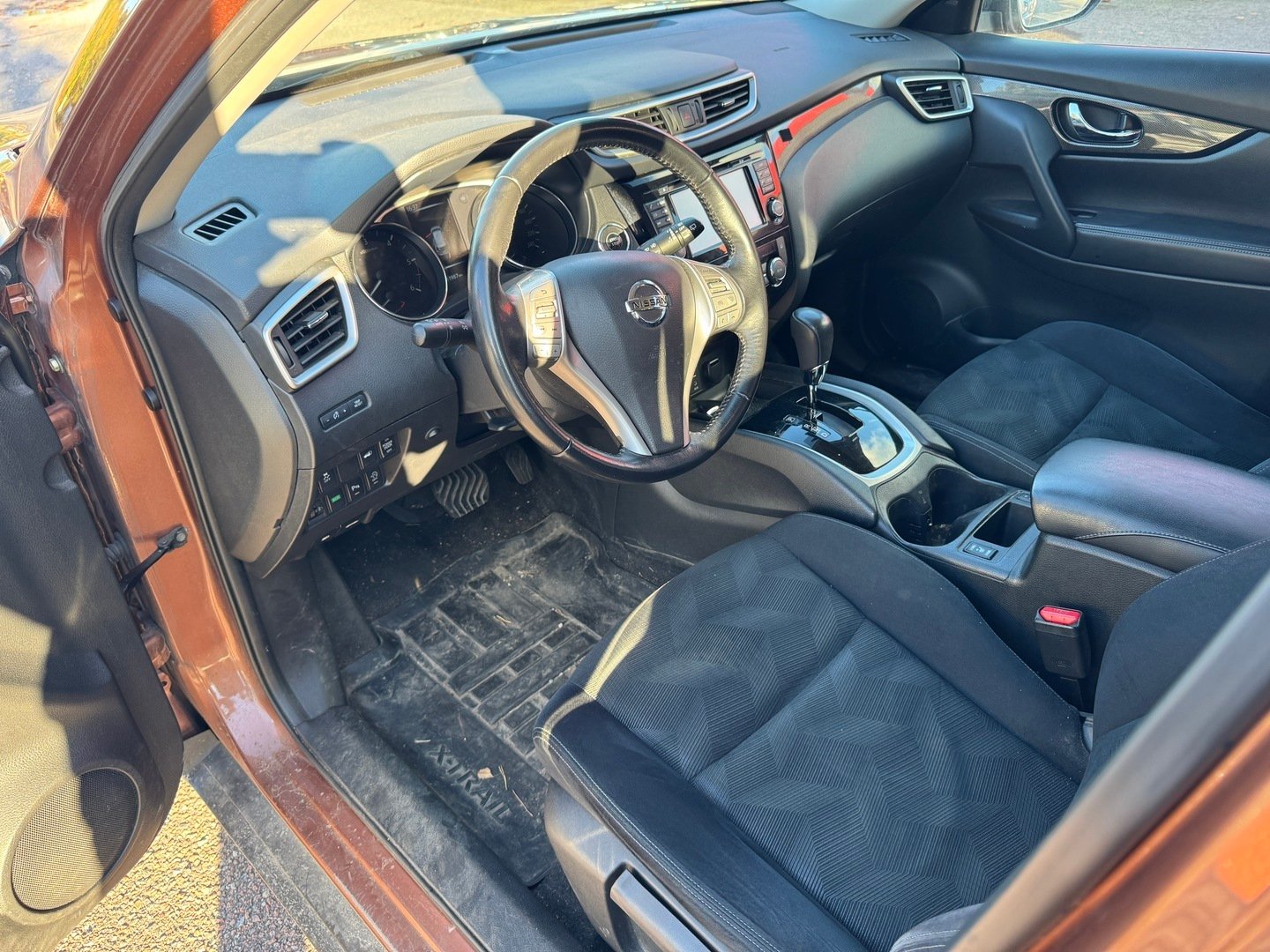 Nissan X-Trail 2016, photo 3/3