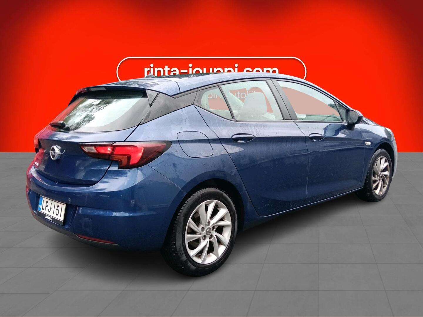 Opel Astra 5-ov Ultimate 130 Turbo 2021, photo 2/3