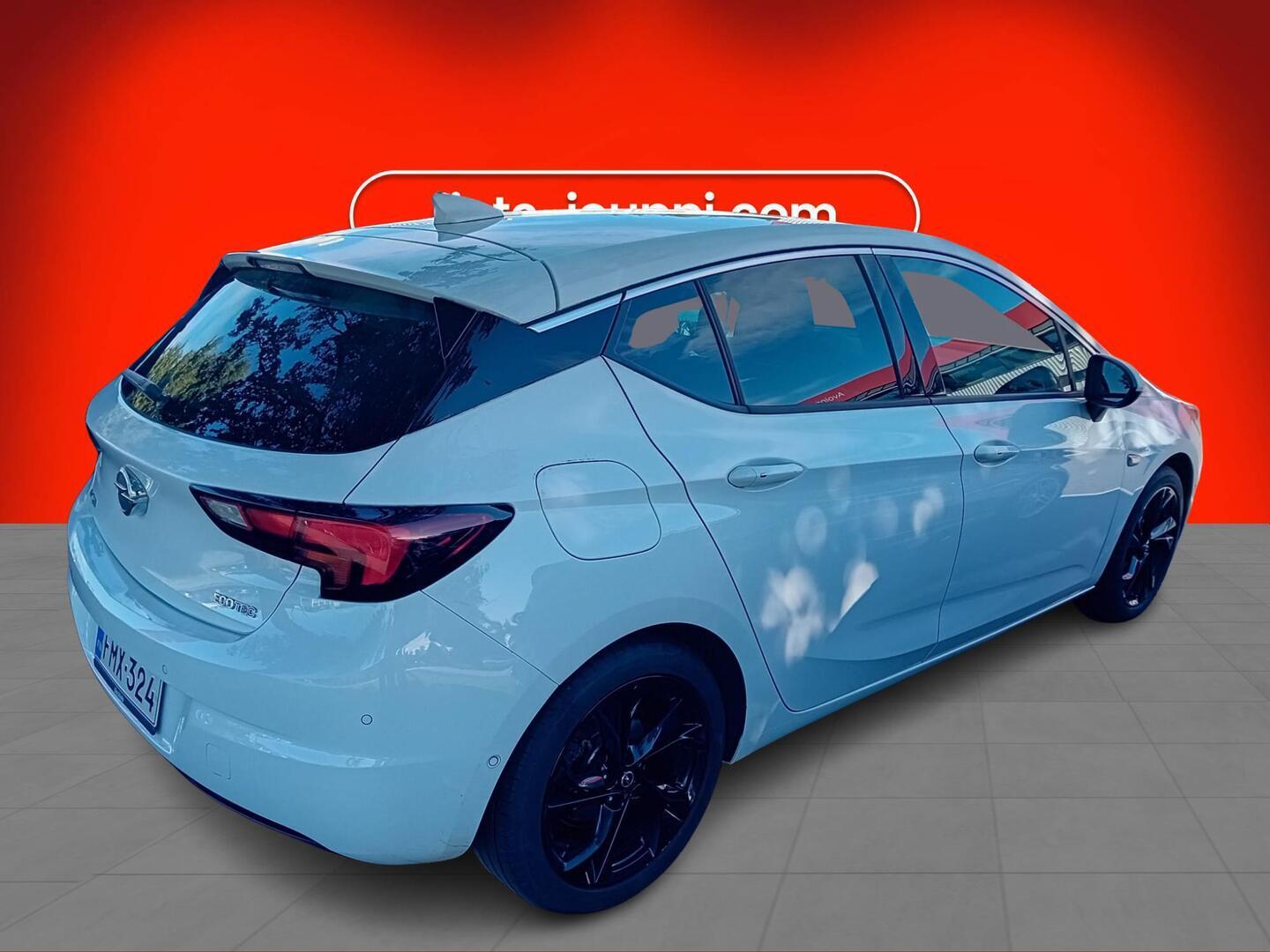 Opel Astra 2018, kuva 2/3