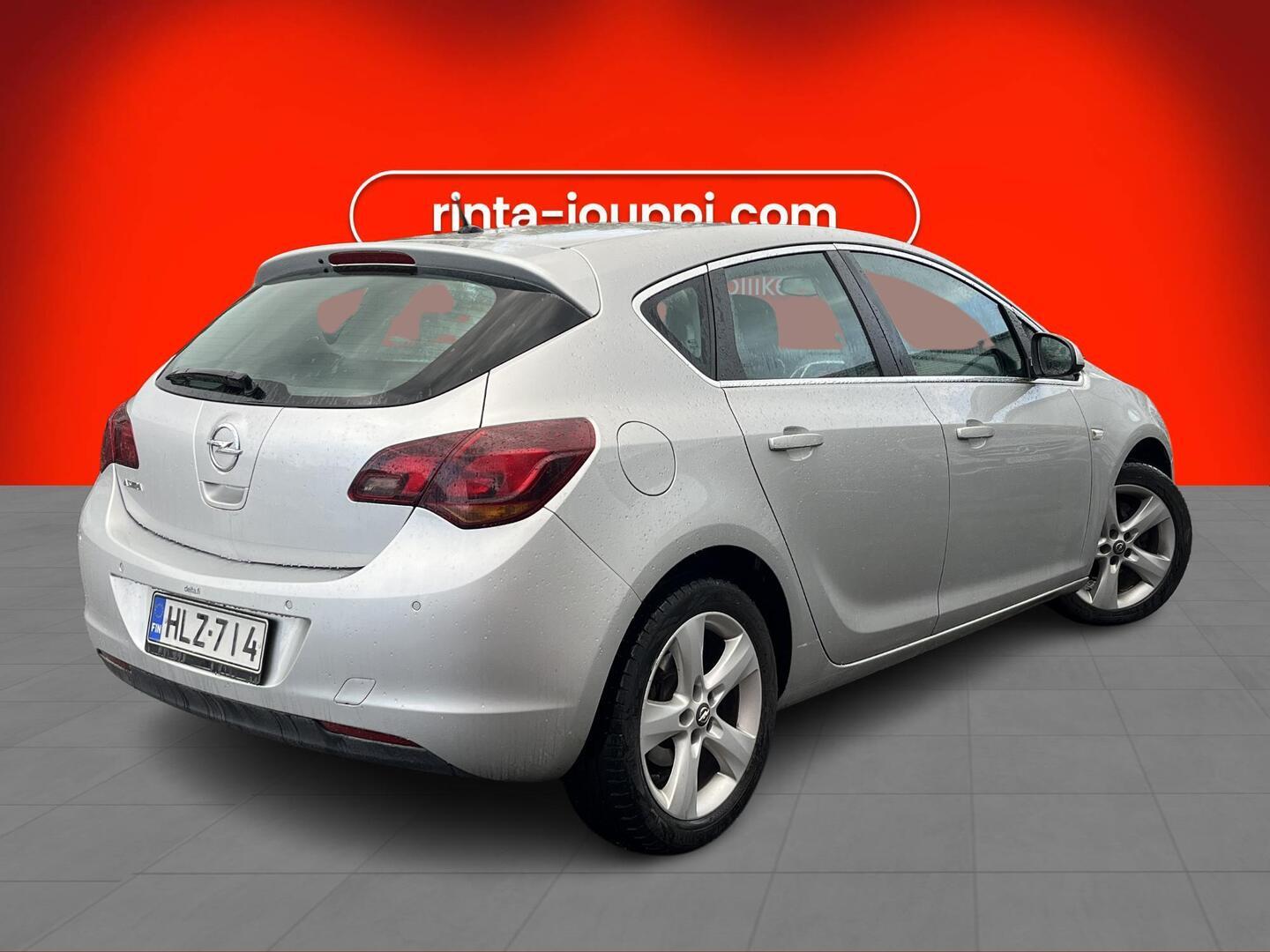 Opel Astra 2010, kuva 2/3