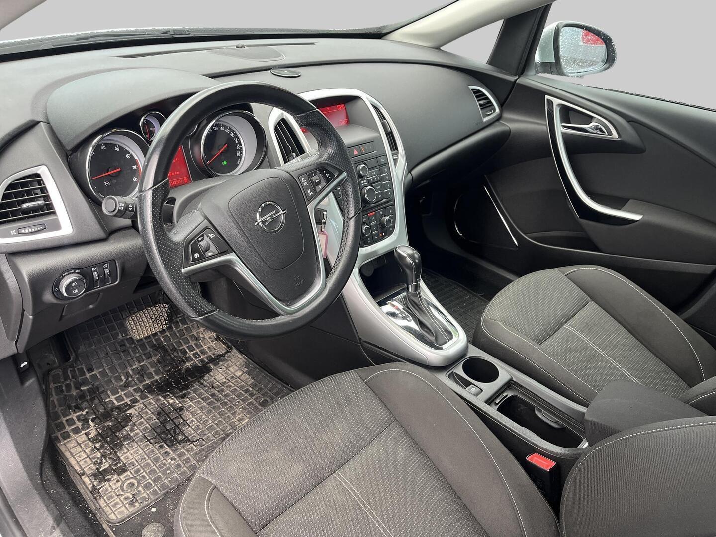 Opel Astra 2010, kuva 3/3