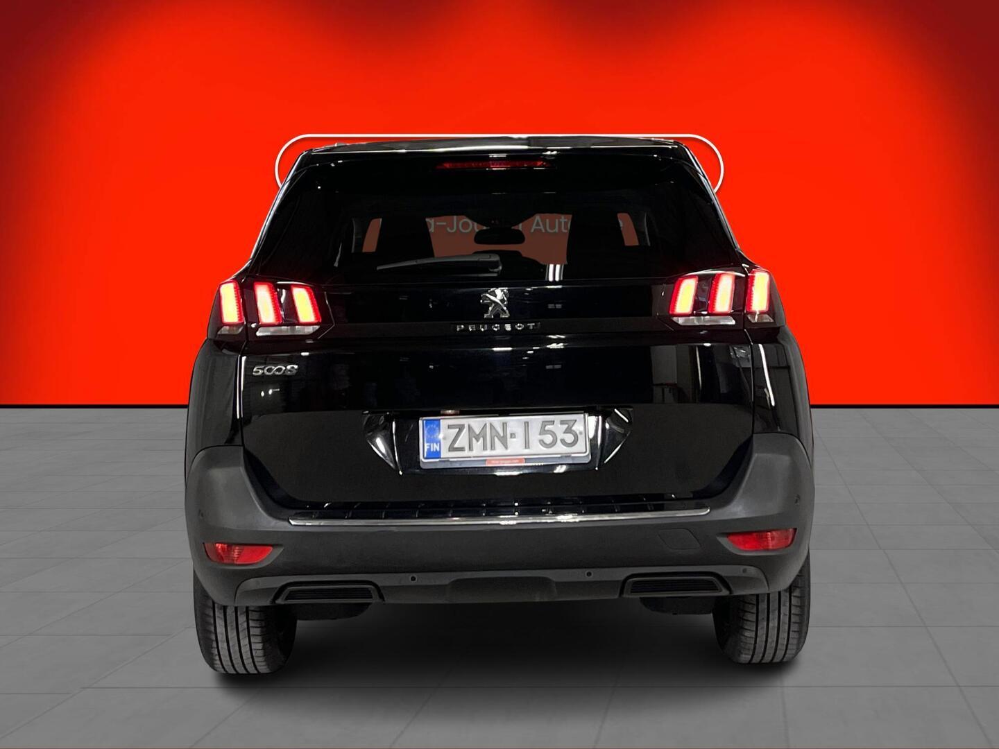 Peugeot 5008 2019, photo 6/18