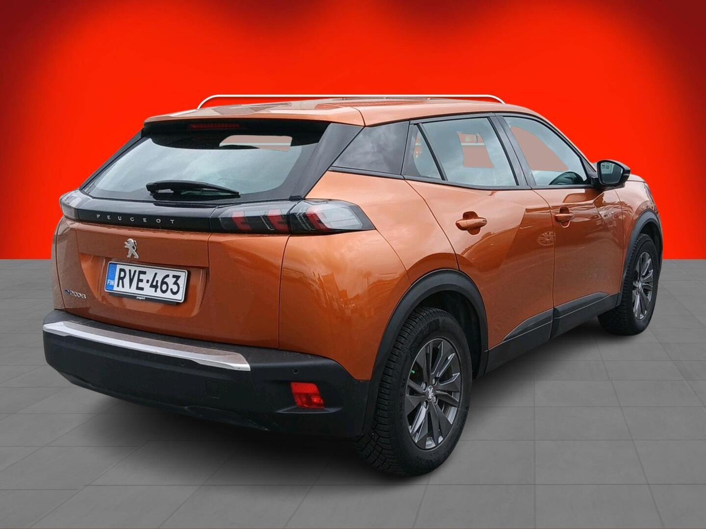 Peugeot e-2008 2023, photo 2/3