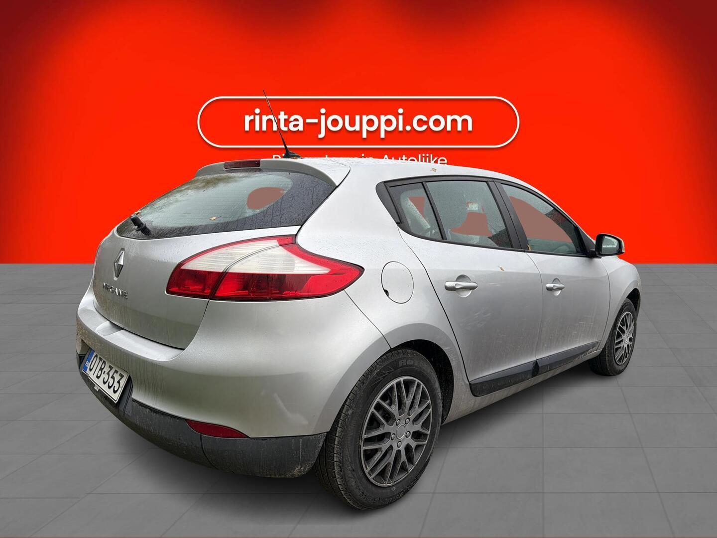 Renault Megane Expression 1,6 16V 110hv 2010, bild 2/3